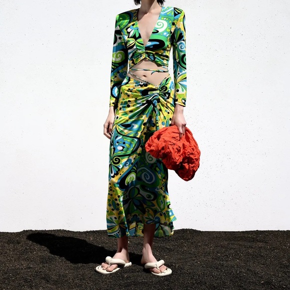 Zara drape printed multi coloured skirt - Picture 1 of 4